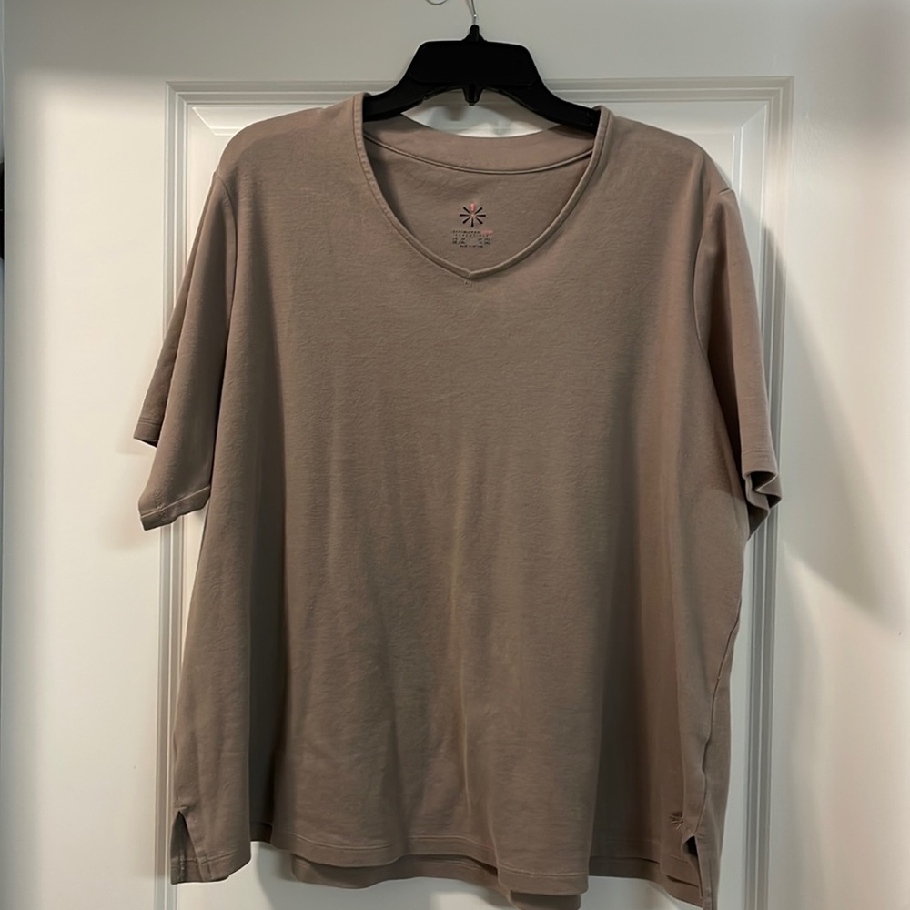 NWOT Isaac Mizrah Tan Shirt 2X